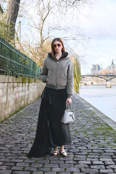 Look 64